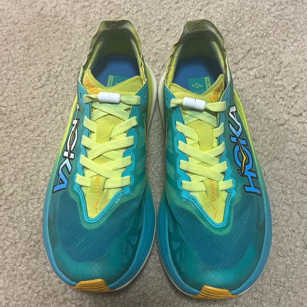 Hoka Rocket X 2 carbon plated running shoes - size 7. - Picture 2 of 8